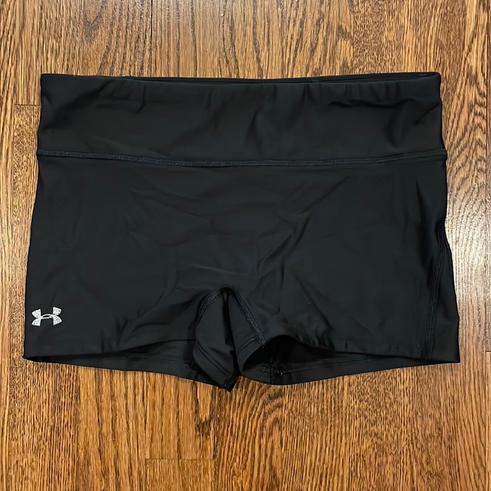 Under Armour black nylon booty shorts size medium